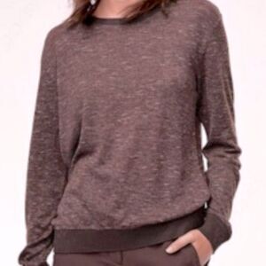 Aritzia Wilfred Berri Crewneck Lightweight Knit Top in Maroon size XXS